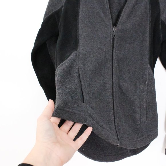 *ACX Grey and Black Zip Up Sweater - Picture 7 of 9